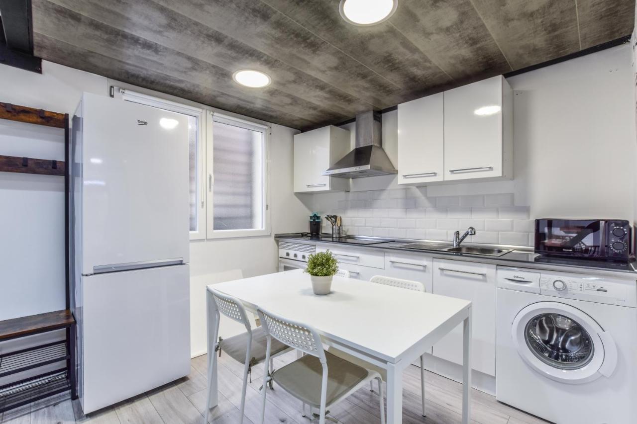 Apartment Reformados Bernabeu Madrid